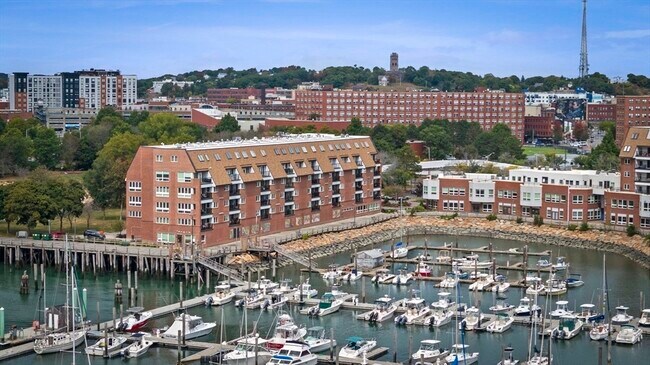 154 Lynnway in Lynn, MA - Building Photo - Building Photo