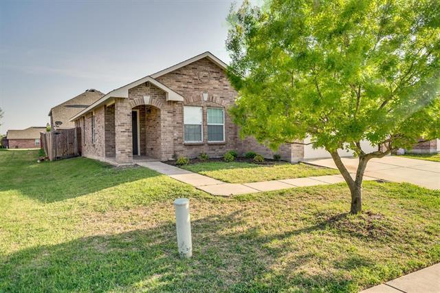 5701 Talons Crest Cir in Fort Worth, TX - Building Photo - Building Photo