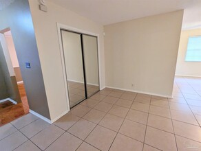 5065 Shoshone Dr in Pensacola, FL - Building Photo - Building Photo