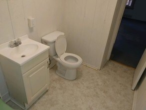 513-513 Wetmore St in Utica, NY - Building Photo - Building Photo