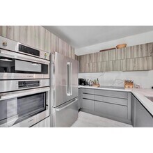 2924 Bird Ave in Miami, FL - Building Photo - Building Photo