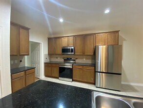 6018 Sugar Bush Dr in Magnolia, TX - Building Photo - Building Photo