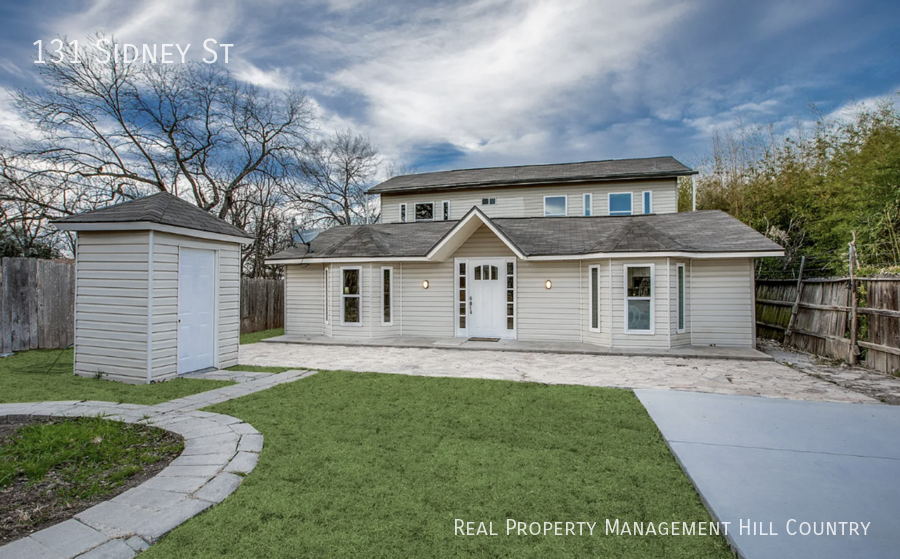 131 Sidney St in San Antonio, TX - Building Photo