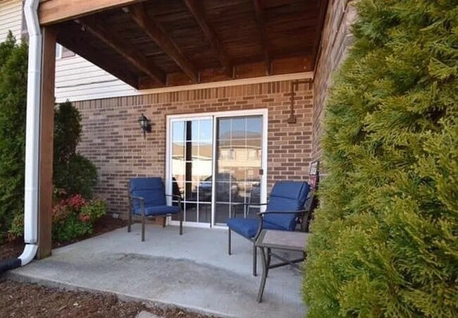 property at 11913 N Tazwell Dr