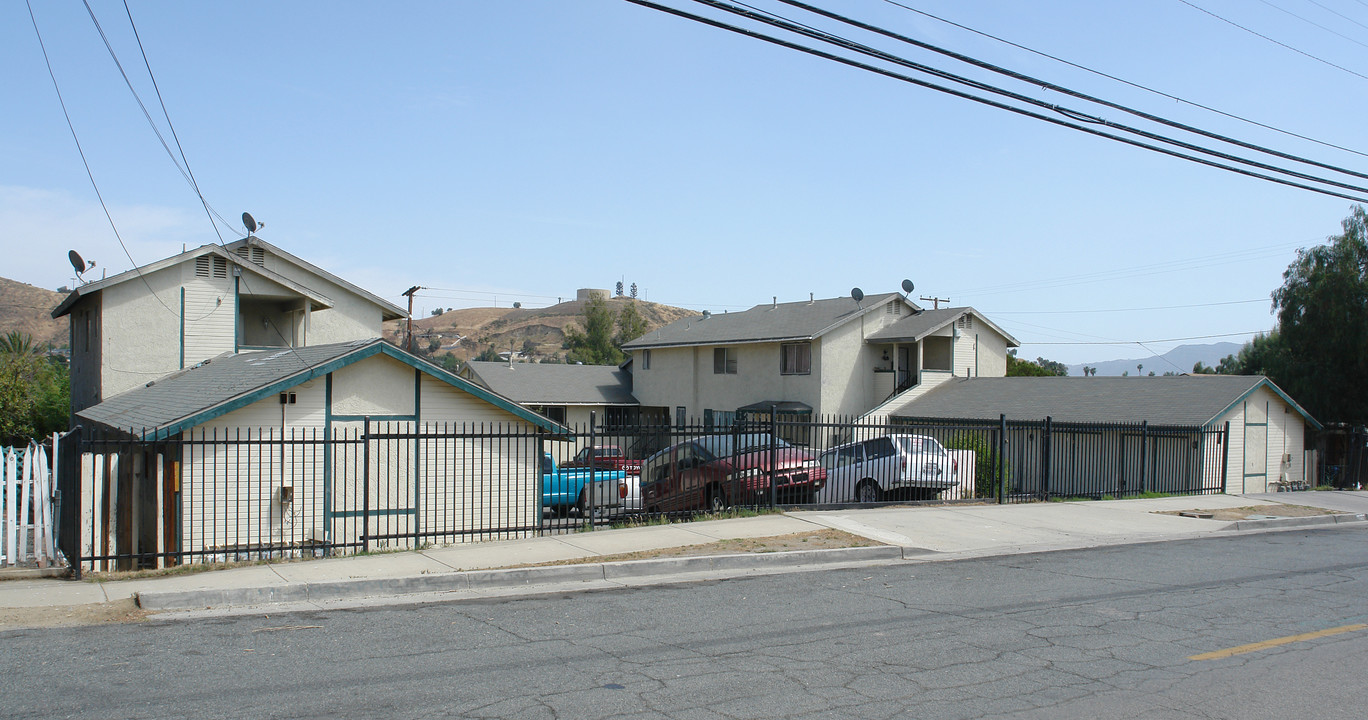 212 N Langstaff St in Lake Elsinore, CA - Building Photo