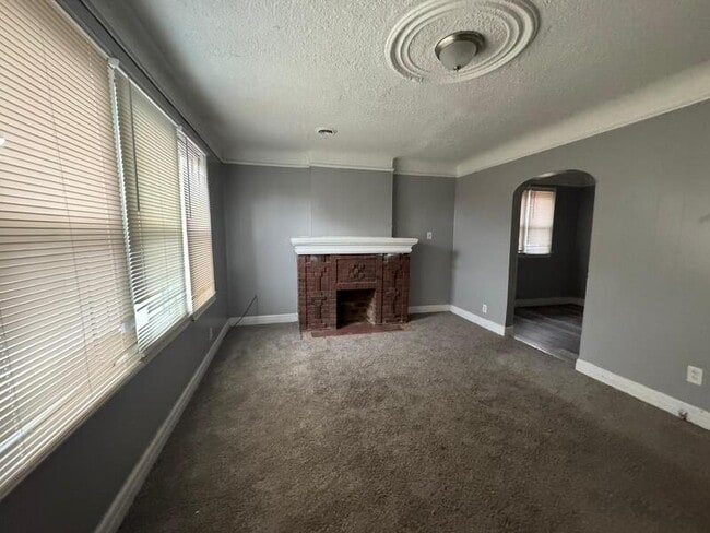 property at 14834 Sussex St