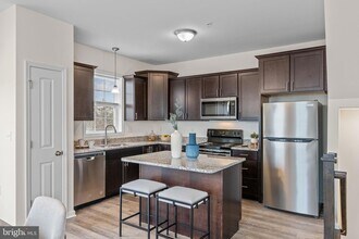 2026 Ter Vw Ln in Mechanicsburg, PA - Foto de edificio - Building Photo