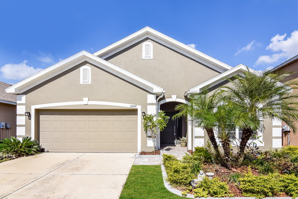 10108 Celtic Ash Dr in Ruskin, FL - Building Photo