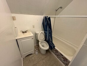 1487 Genesee Rd in South Euclid, OH - Building Photo - Building Photo