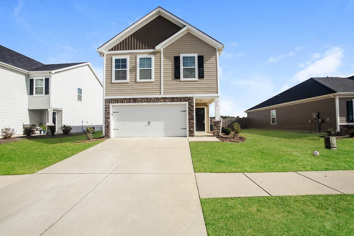 16 Blue Fescue Way in Columbia, SC - Building Photo