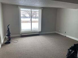 1404 4th Ave SW in Spencer, IA - Building Photo - Building Photo