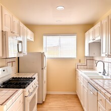 3648-3650 E Wilton St in Long Beach, CA - Foto de edificio - Building Photo