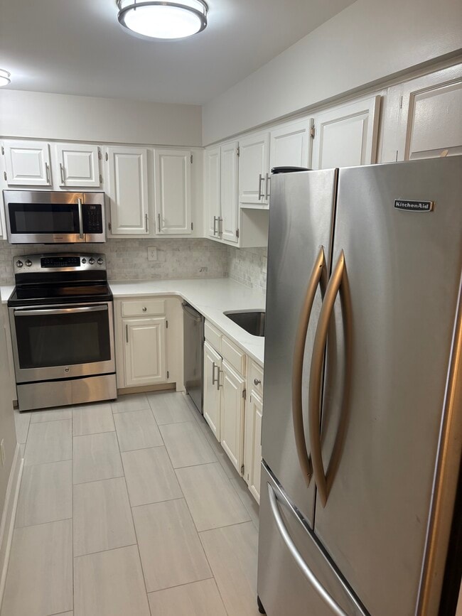 property at 515 Basswood Ave