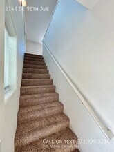 2148 SE 96th Ave in Portland, OR - Foto de edificio - Building Photo