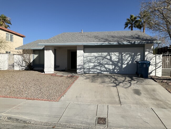 property at 7112 Parasol Ln