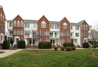 Sun Valley at Florham Park in Florham Park, NJ - Building Photo - Building Photo