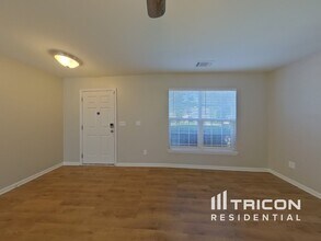 6332 Sackett Way in Charlotte, NC - Building Photo - Building Photo