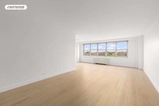 135 Ocean Pkwy in Brooklyn, NY - Building Photo - Building Photo