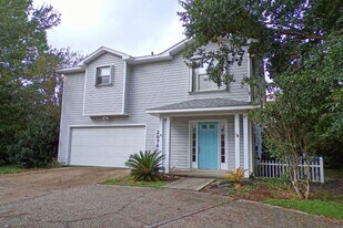 2974 Duke Dr in Gulf Breeze, FL - Building Photo