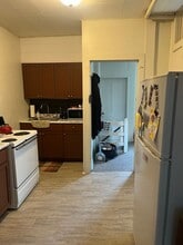 412 N Linn St in Iowa City, IA - Building Photo - Building Photo