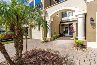 30333 Southwell Ln in Zephyrhills, FL - Building Photo - Building Photo