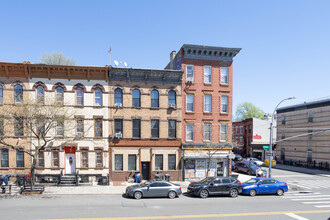 137 Patchen Ave in Brooklyn, NY - Building Photo - Building Photo