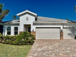 16800 Bay Is Ct in Bonita Springs, FL - Building Photo - Building Photo
