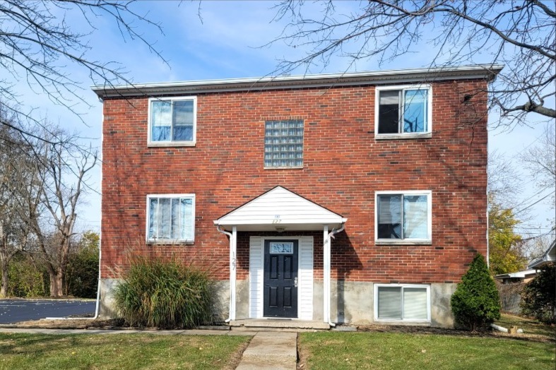 Vandalia Apartments in Vandalia, OH - Building Photo