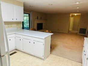 2118 Wimbledon Dr in Thomasville, GA - Building Photo - Building Photo
