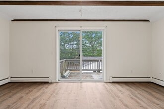 381 Littlefield Rd in Wells, ME - Building Photo - Building Photo