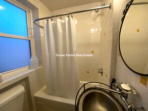 1029 Tremont St, Unit 4 in Boston, MA - Building Photo - Building Photo