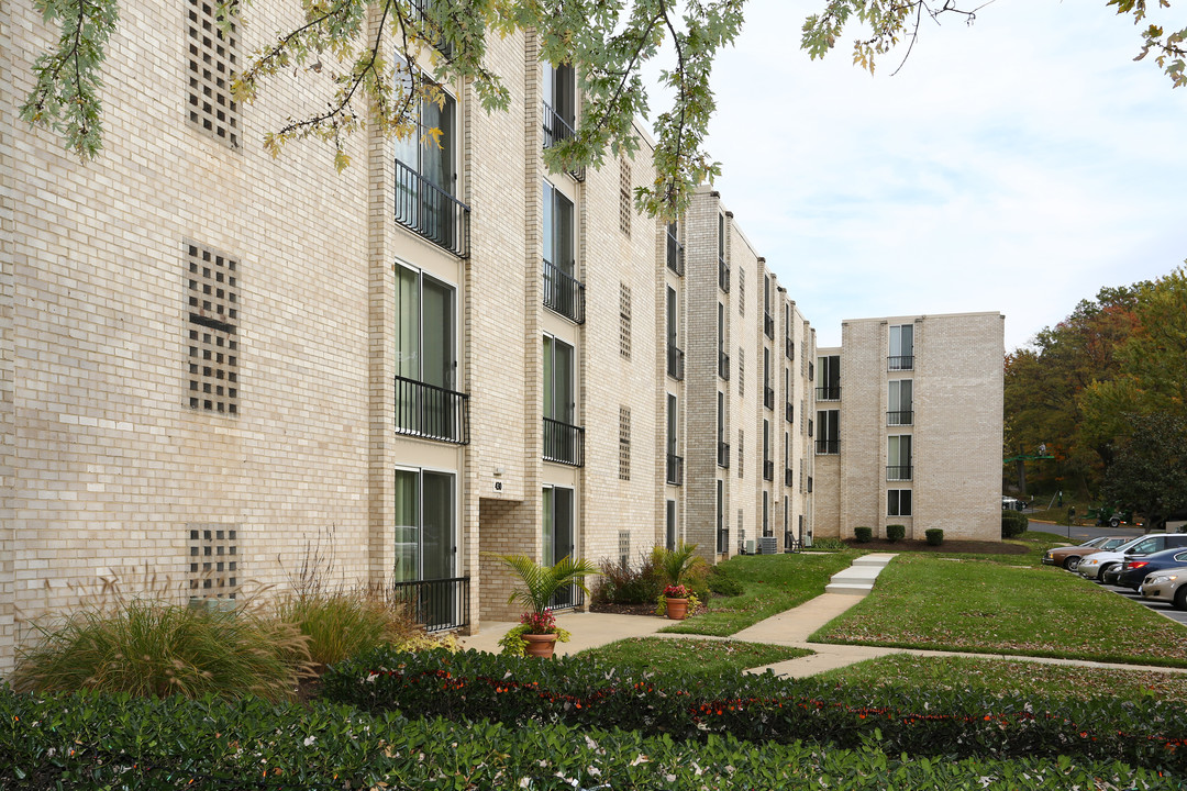 Lakeside North in Greenbelt, MD - Foto de edificio