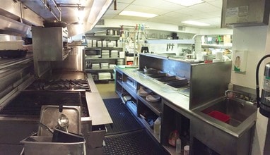 Exeter House in Seattle, WA - Building Photo - Building Photo