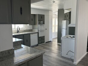 1828 E Radar Ave in Ridgecrest, CA - Building Photo - Building Photo