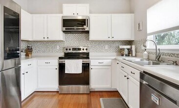 4911 Copen Dr in Colorado Springs, CO - Foto de edificio - Building Photo