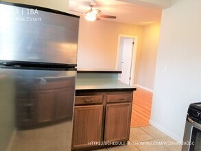 2070 S Milwaukee St in Denver, CO - Building Photo - Building Photo