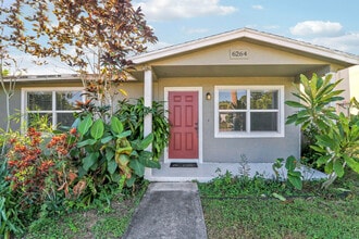 6264 Allen St in Jupiter, FL - Building Photo - Building Photo