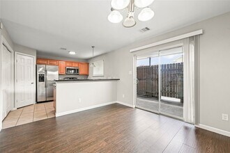 1520 Sherwood Forest St in Houston, TX - Building Photo - Building Photo