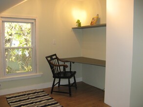 8 Adamson St in Boston, MA - Building Photo - Building Photo