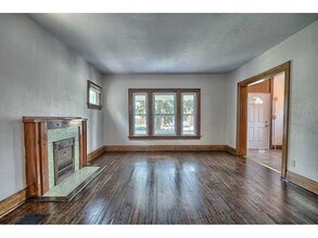 374 E 12th Ave in Columbus, OH - Building Photo - Building Photo