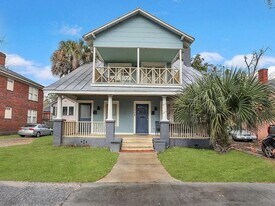 1008 E 34th St, Unit 1008 E 34th St Unit B in Savannah, GA - Building Photo