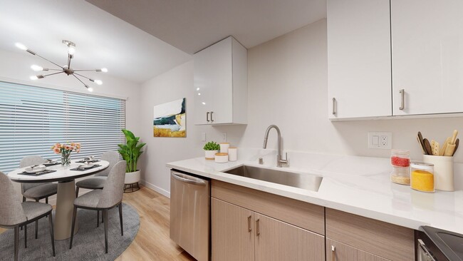 CitiZen Beach Collection at Camino in Redondo Beach, CA - Building Photo - Building Photo