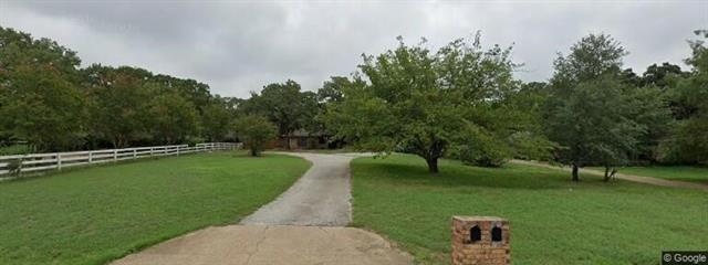 417 Meadow Creek Dr in Mansfield, TX - Foto de edificio