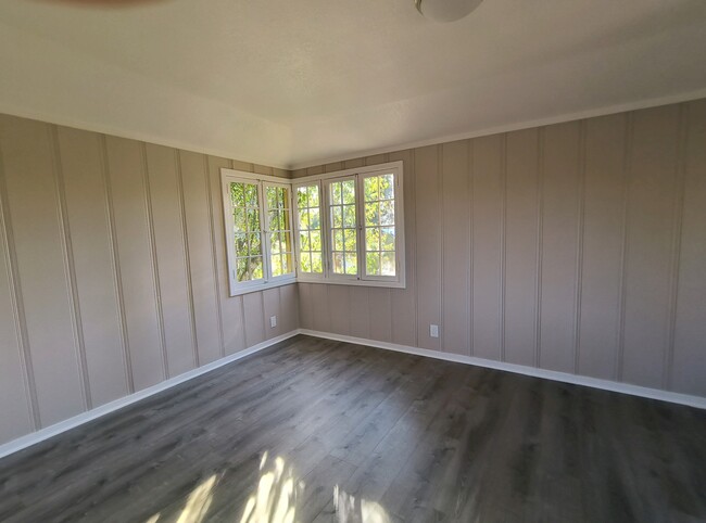 915 Beaver St, Unit A in Santa Rosa, CA - Building Photo - Building Photo