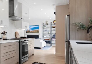 33871 Calle La Primavera in Dana Point, CA - Building Photo - Building Photo