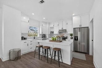 3411 Nance St in Houston, TX - Building Photo - Building Photo