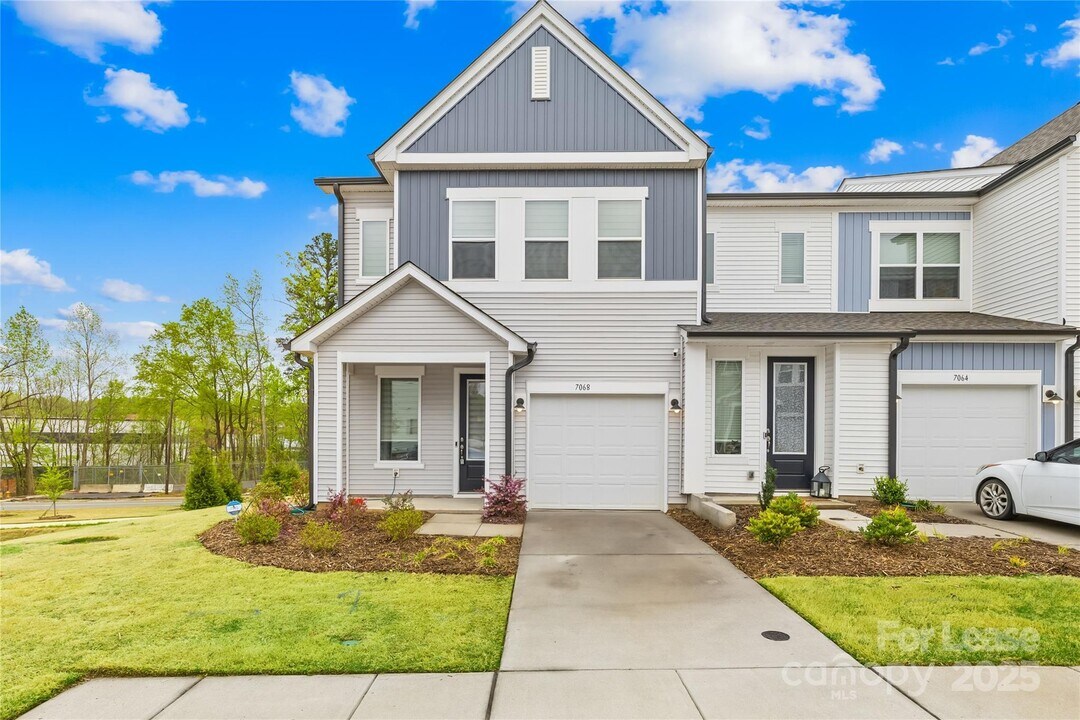 7068 Matz Wy in Charlotte, NC - Building Photo