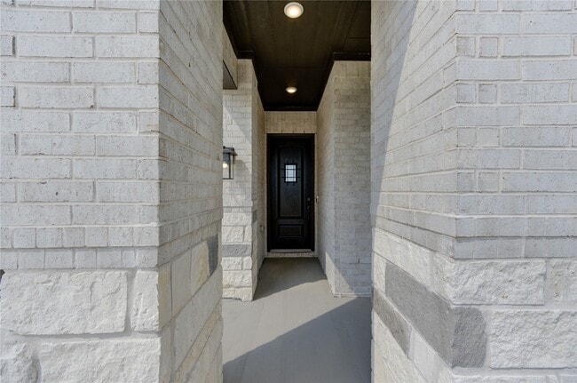 property at 25326 Loch Doon Dr