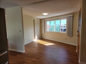 3415 Kalua Rd in Honolulu, HI - Building Photo - Building Photo