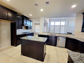1200 Hwy 6 in Sugar Land, TX - Building Photo - Building Photo